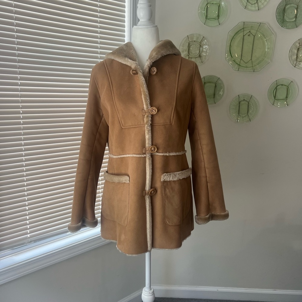 Jones New York Faux Shearling Camel Coat | Size S | Cozy Winter Layer